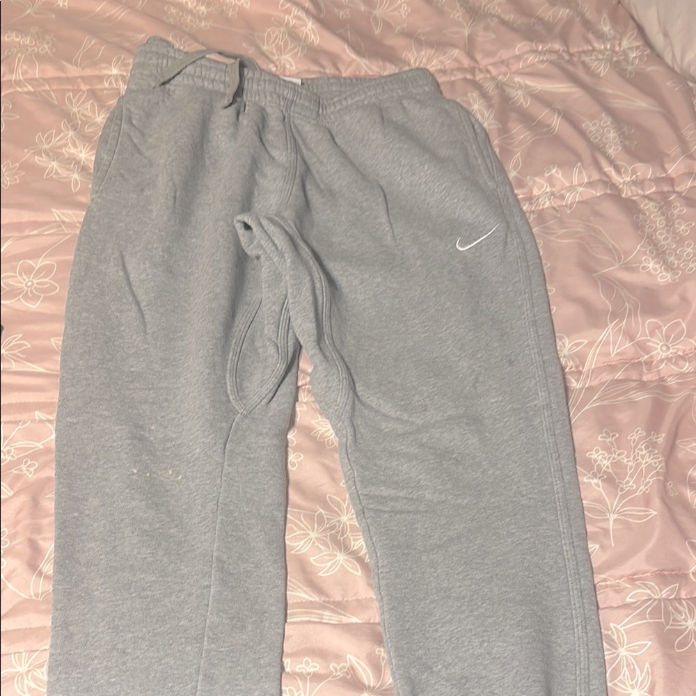 Nike Gray Sweatpants Relaxed Fit Fleece